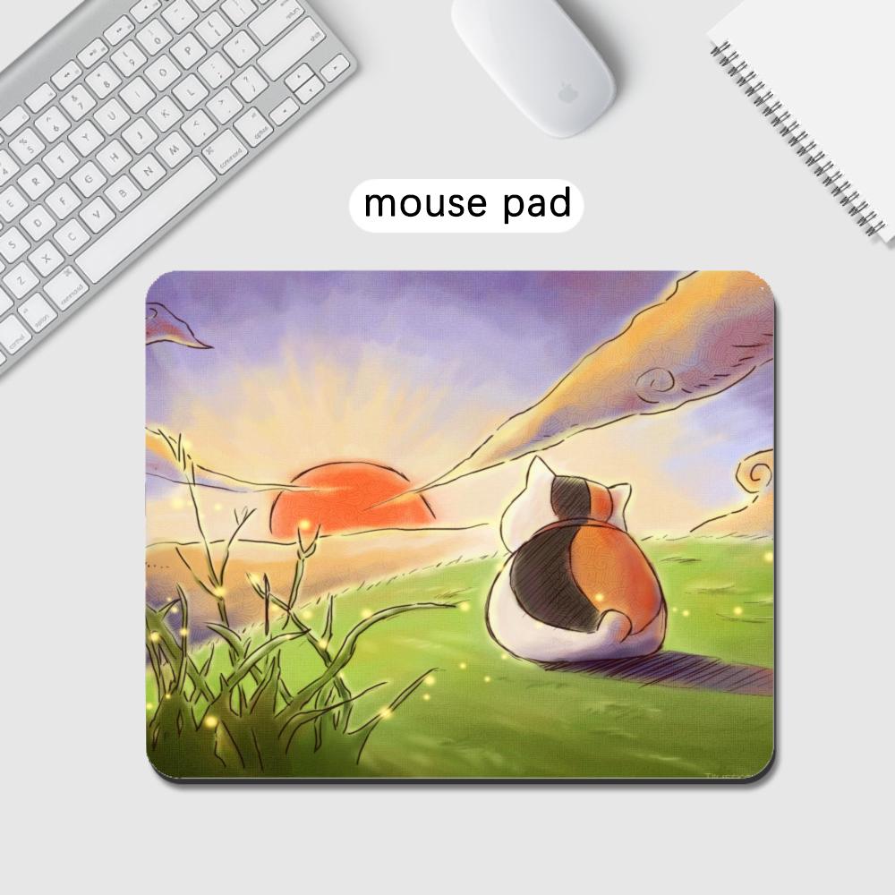 Small MousePad Keyboard High Q - Desk Setup Books recension och pris