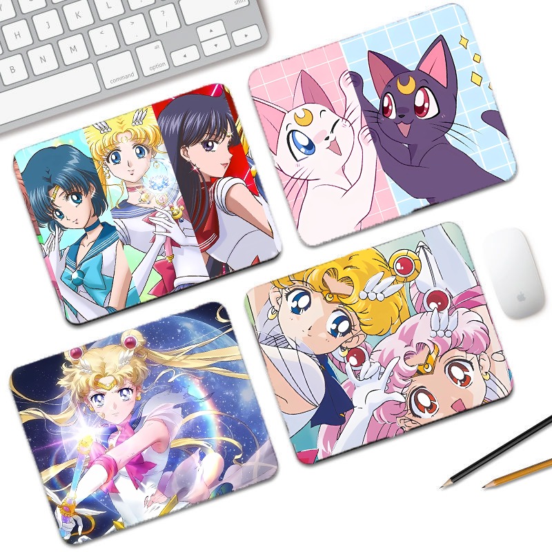 Sailor Moon Kawaii Mouse Pad S - Desk Setup Rug recension och pris