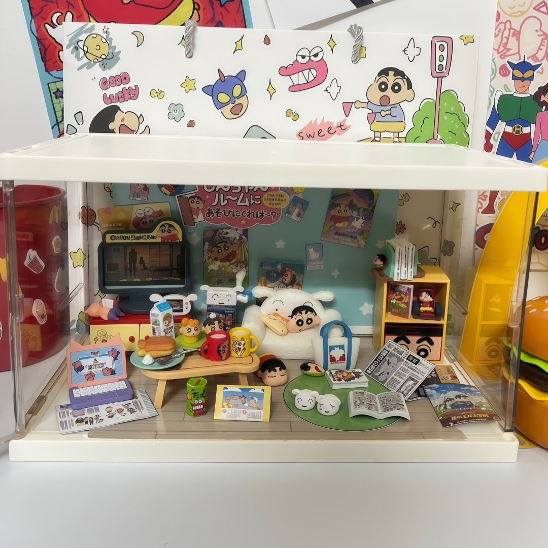 Rement Crayon Shinchan Miniatu - Desk Setup Equipment recension och pris