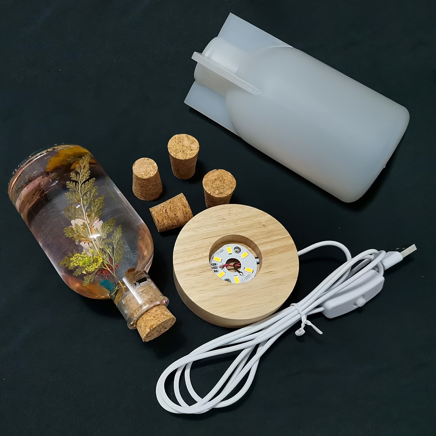 Drift Bottle Light Resin Mold  - Desk Setup Equipment recension och pris