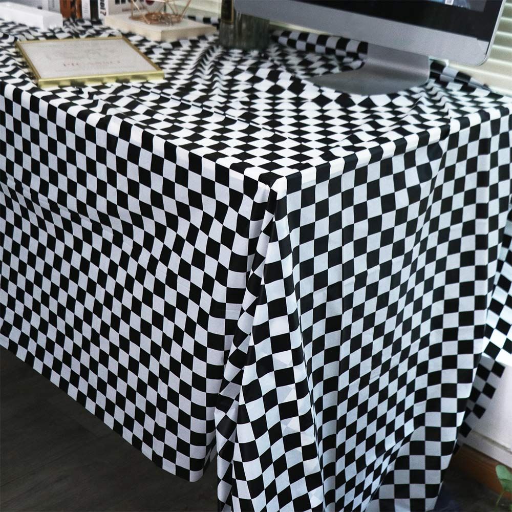 Black and White Checkered Disp - Desk Setup Wallpaper recension och pris