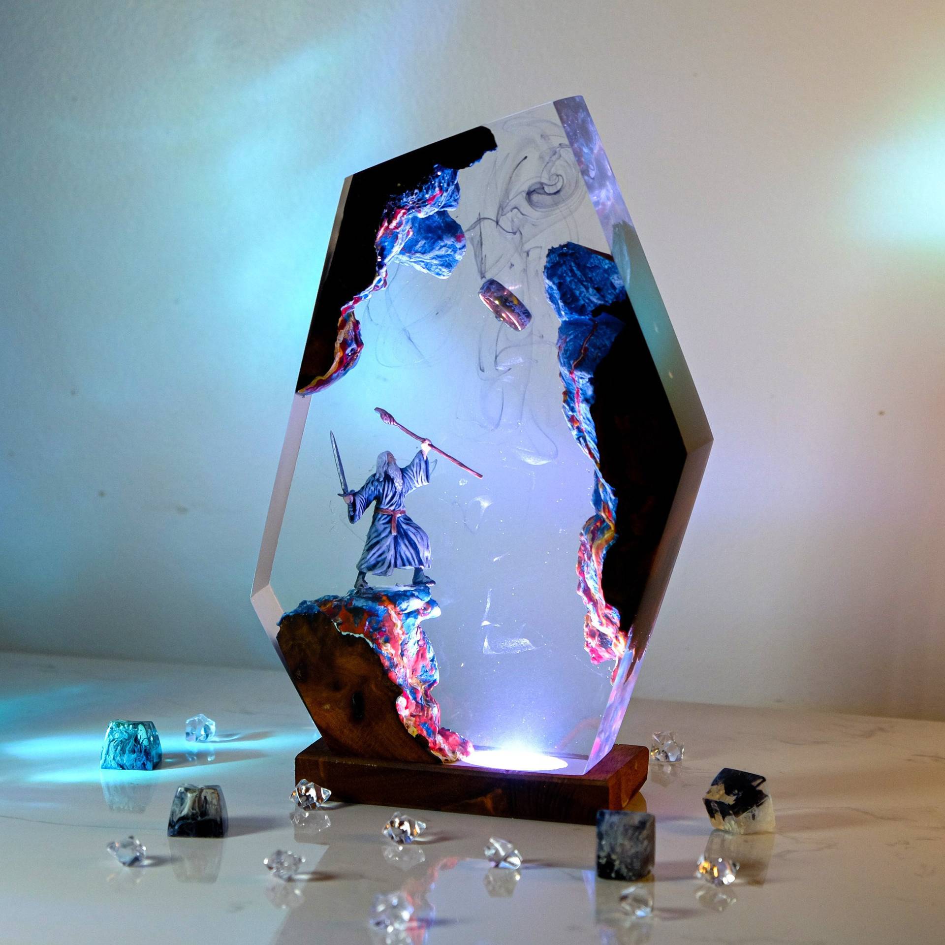 Movie Scence Figure Table Resi - Desk Setup Desk recension och pris