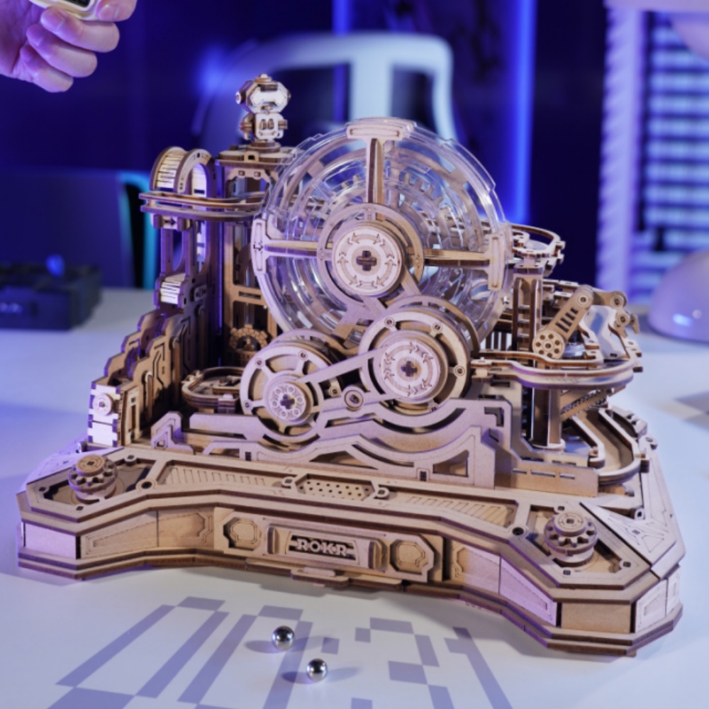 Robotime Rokr Pinball Model Ge - Desk Setup Gear recension och pris